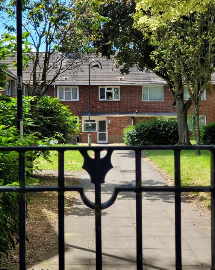 Nr Birmingham City Centre, 5 Bed, Luxe Inn Buitenkant foto