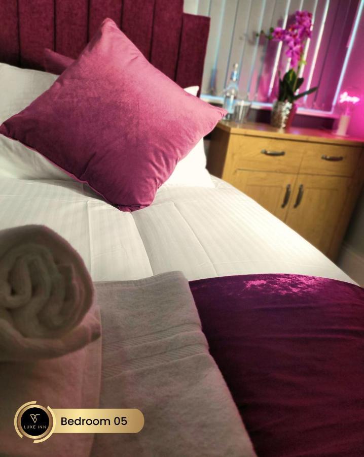 Nr Birmingham City Centre, 5 Bed, Luxe Inn Buitenkant foto