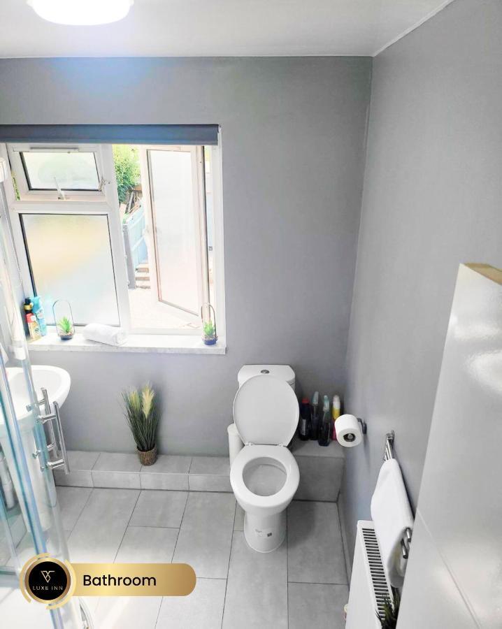 Nr Birmingham City Centre, 5 Bed, Luxe Inn Buitenkant foto