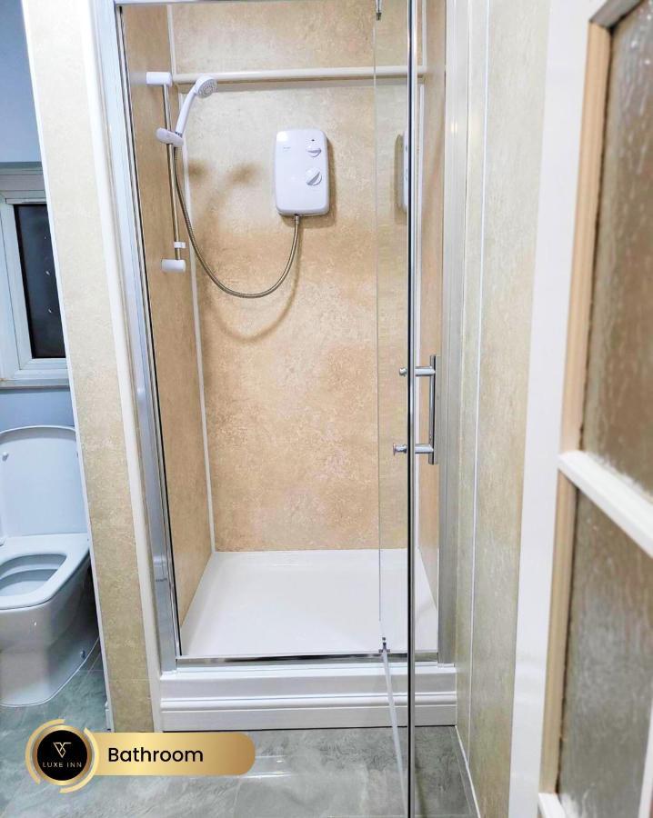 Nr Birmingham City Centre, 5 Bed, Luxe Inn Buitenkant foto